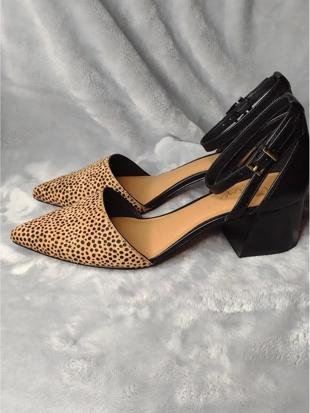 CROWN VINTAGE Vavi Black Tan Leopard Print Ankle Strap Block Heel D’orsay Pumps - Picture 3 of 8